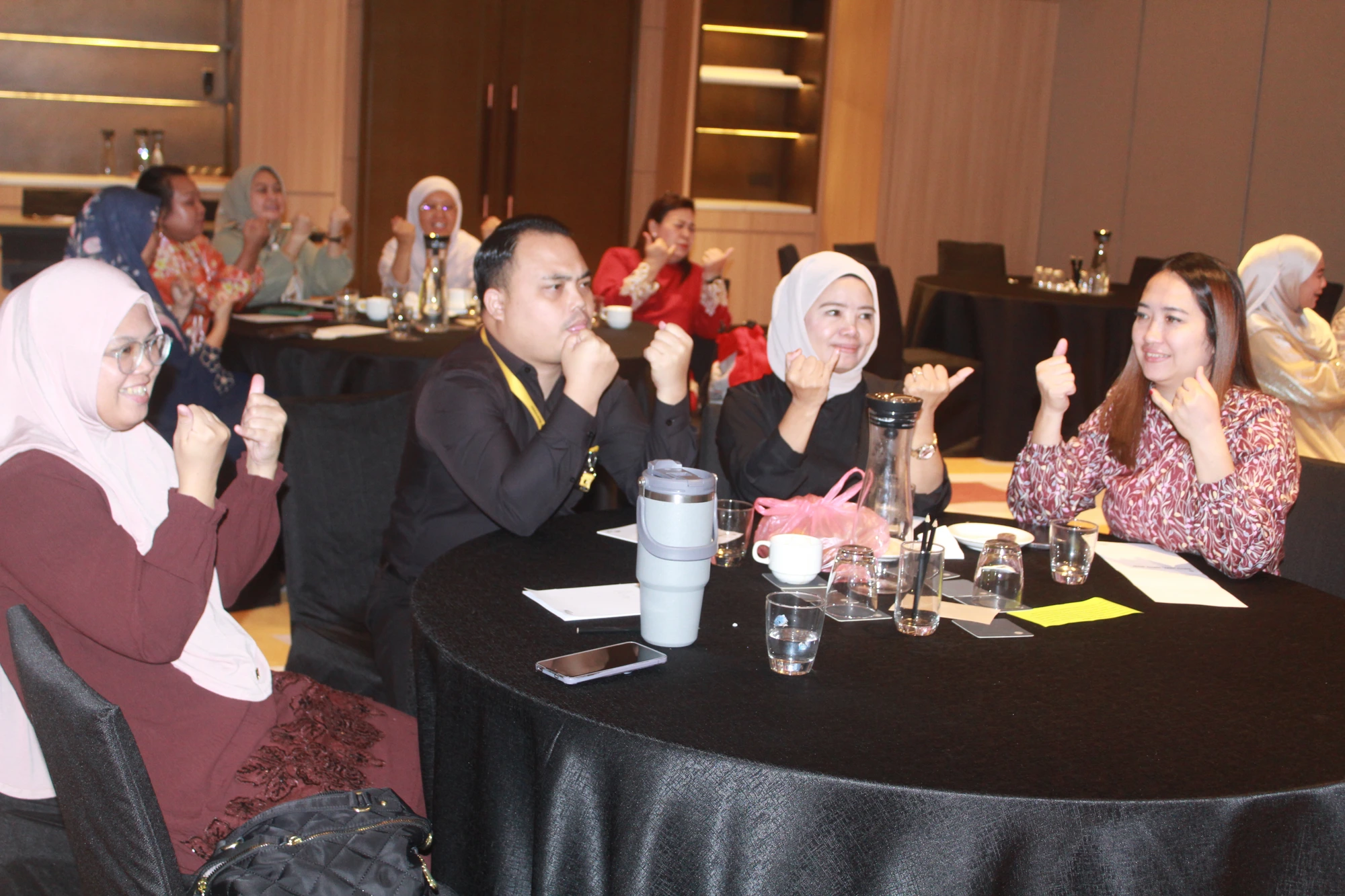 Customer Service Excellence — Engaged Participants